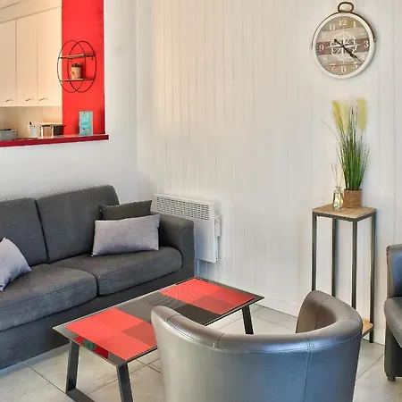 Maison 4 Couchages Au Coeur De Saint-gilles Holiday home
